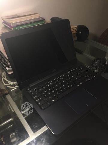 Notebook Asus E402N (500GB, 4GB RAM)