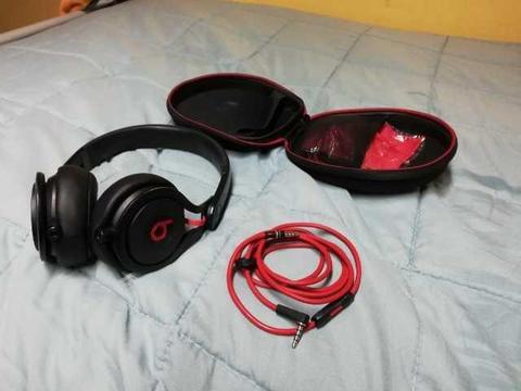 audífonos beats