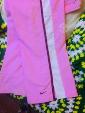 Pantalón de buzo deportivo rosado Nike
