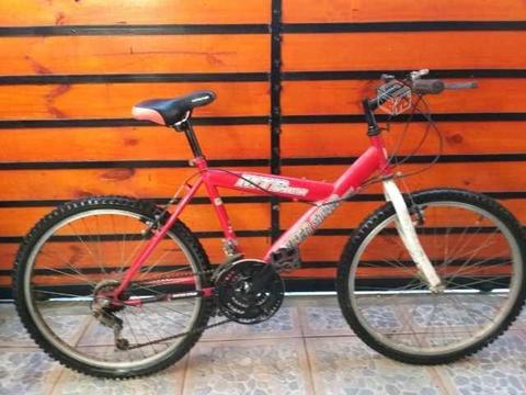 Bicicleta aro 24 roja