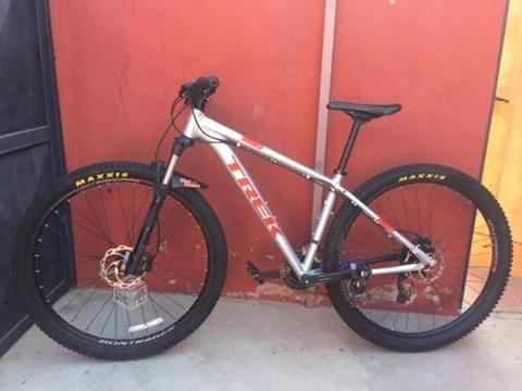 Bicicleta MTB Trek marlin 7