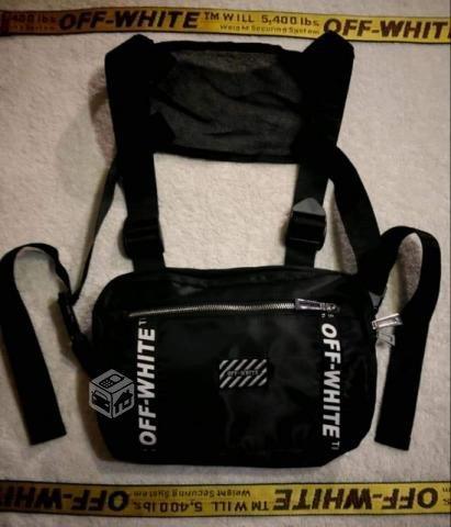 Off-white chest bag