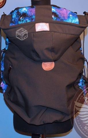 Portabebe mochila ergonomica Toddler Avengers