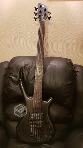 Warwick Corvette Black Nirvana $$5 Fretless