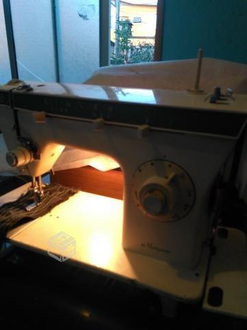Dos máquinas coser Singer