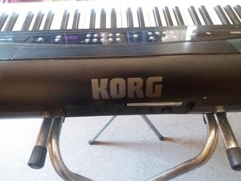 Piano digital Korg SP280