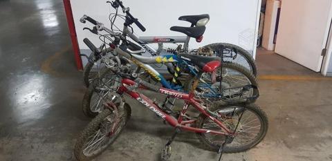 3 Bicicletas con detalles,antiguas pero de acero