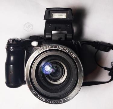 Cámara Semiprofesional Fotográfica Fujifilm