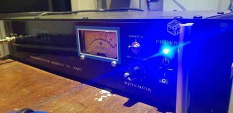 Transmisor radio comunitaria