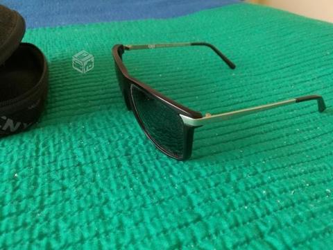 Gafas hombre CNX polarizadas protección UV estuche