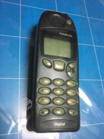 Celular antiguo Nokia