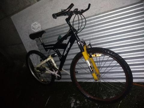 Bicicleta aro 26