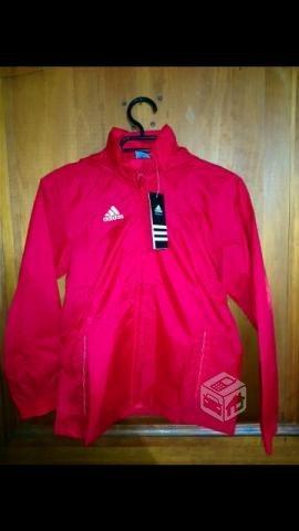 Chaqueta adidas talla 10 impermeable