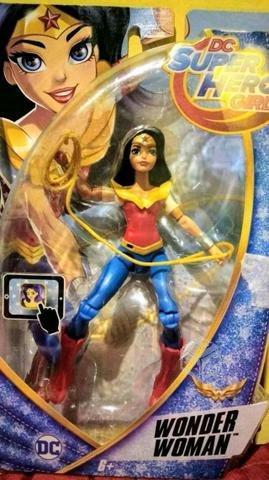 Super héroe girl DC, BATGIRL, SUPERGIRL Y W W