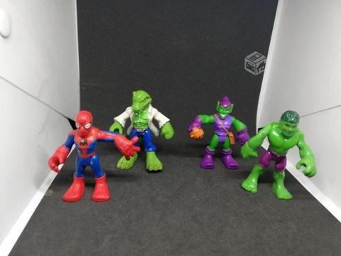 Cuatro figuras marvel comics imaginext variadas