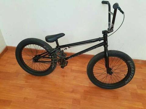 Bisicleta bmx aro 20