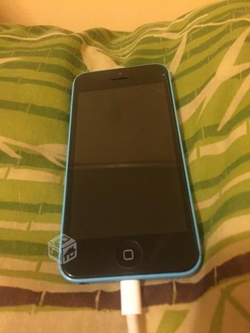 IPhone 5c en puerto Aysén