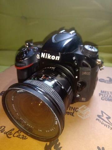 Cámara Nikon d600 full frame + 19-35mm