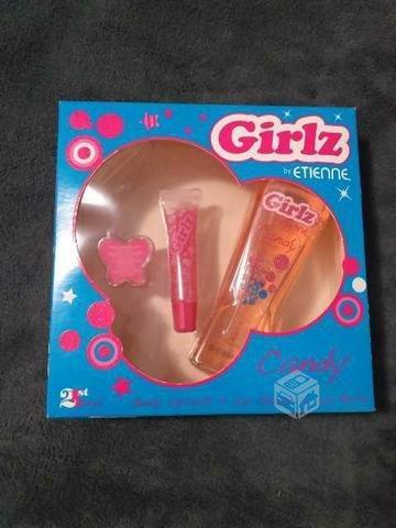 Set GIRLZ con body splash, lip gloss y lip balm