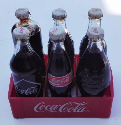 Colección vintage botellas coca cola miniatura
