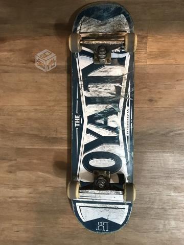 Skateboard completo Loyalty