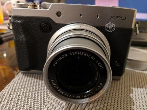 Camara Fujifilm X30 excelente estado