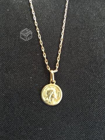 Hermosa Gargantilla De Oro 18k + Medalla De Cristo