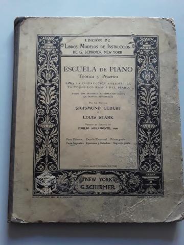Libro de piano año 1899
