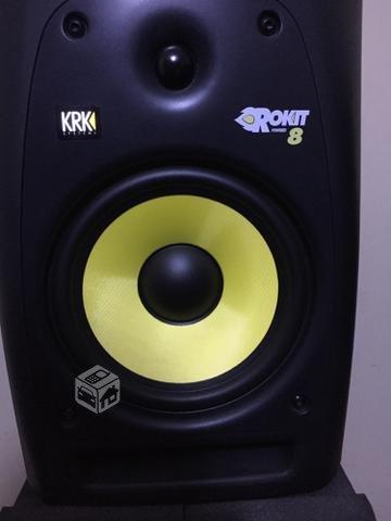 Krk rokit 8 g2 (par)