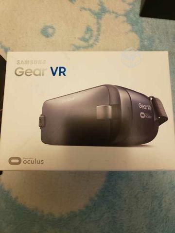 Gear VR Samsung y mouse bluetooth Sony