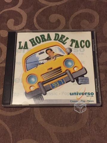 Cd La Hora del Taco, Radio Universo