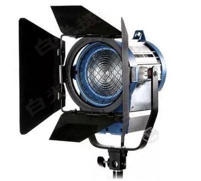 FRESNEL 1000 watts modelo tipo ARRI nuevos, embala