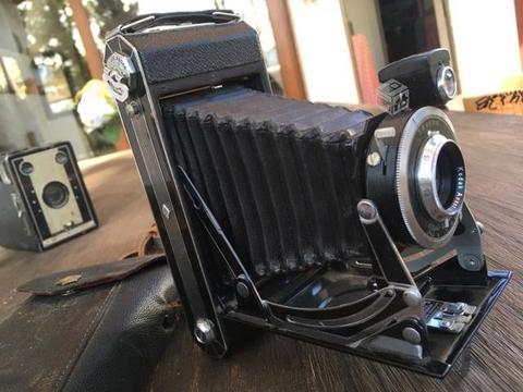 Cámara fotográfica Kodak antigua