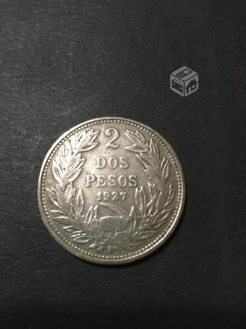 Moneda casi 100 años