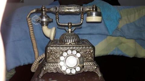 Telefono antiguo