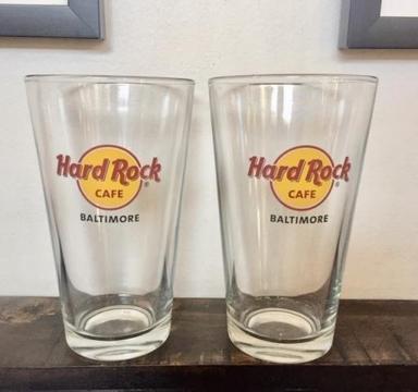 Dos vasos cerveceros Hard Rock Café, Baltimore