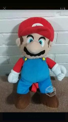 Mochila Mario bross Nintendo original mide 45 cms