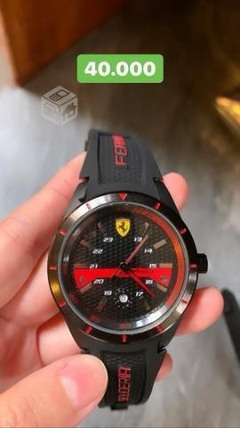 Ferrari reloj. Nuevo