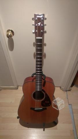 Guitarra Acùstica Yamaha FG-700S