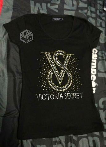 Hermosa estilo victoria secret llena diamantes