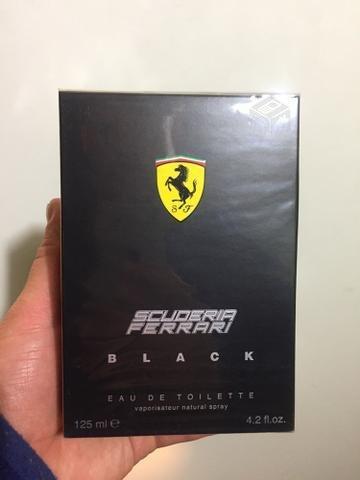 Perfume Scuderia Ferrari. Original y sellado