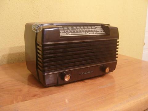 Antigua Radio RCA Victor Modelo 516X-C