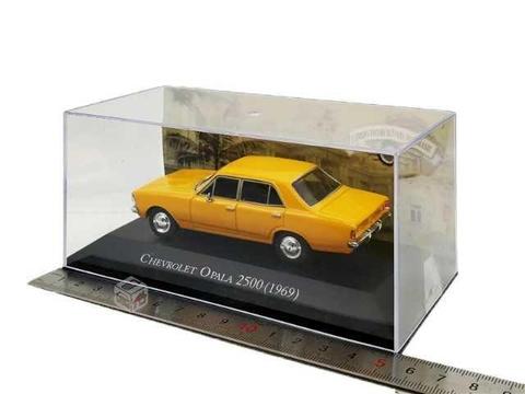 Chevrolet Opala 2500 1:43 1/43 IXO Altaya