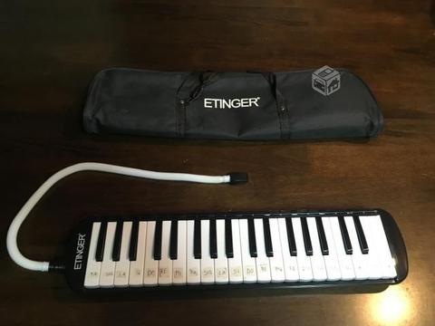 Melodica de 37