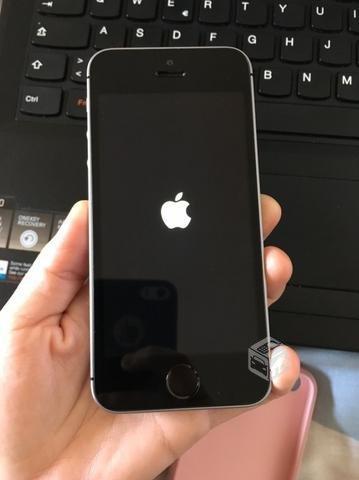 IPhone SE 64GB