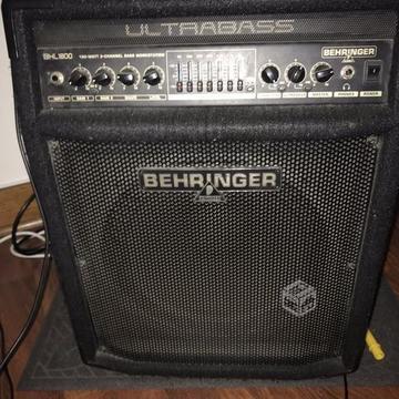 Amplificador para bajo Behringer BXL1800