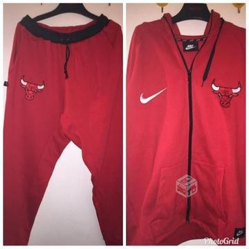 Buzo Nike Chicago bulls calidad 1.1