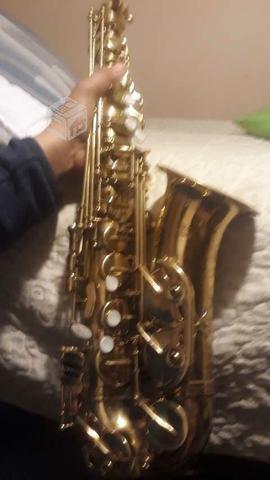 Saxofon Etinger