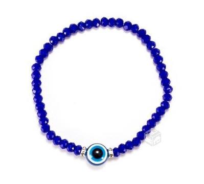 Hermosa pulsera azul con ojo turco