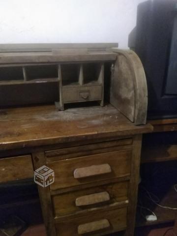 escritorio antiguo al mejor postor